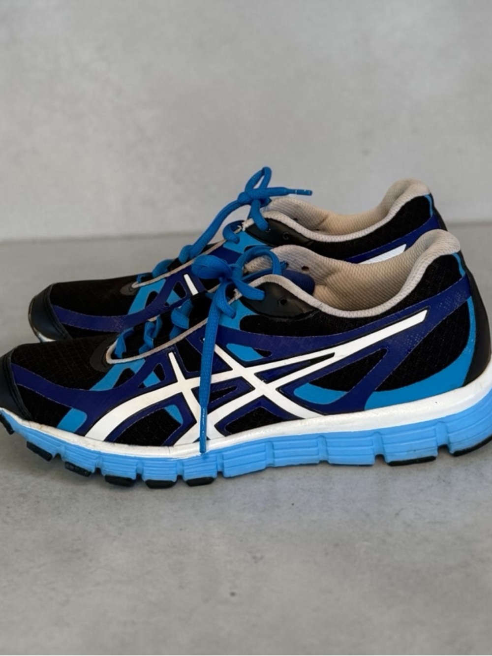 ASICS Women's Gel-Extreme 33 Running Shoes Black Blue T2H9N Size 6